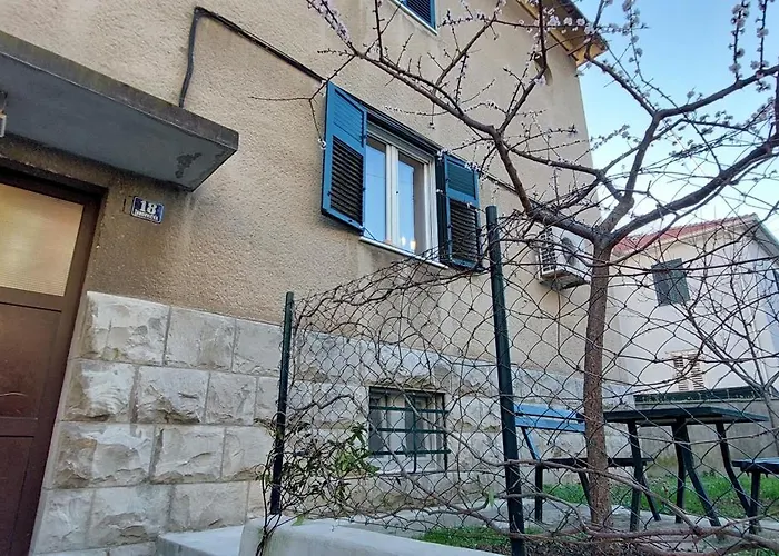 Апартаменты Sea Сплит